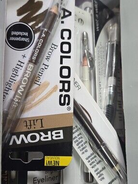 Bundle Of L.A. Colors Brow Pencil Trio in Brown and Light Beige